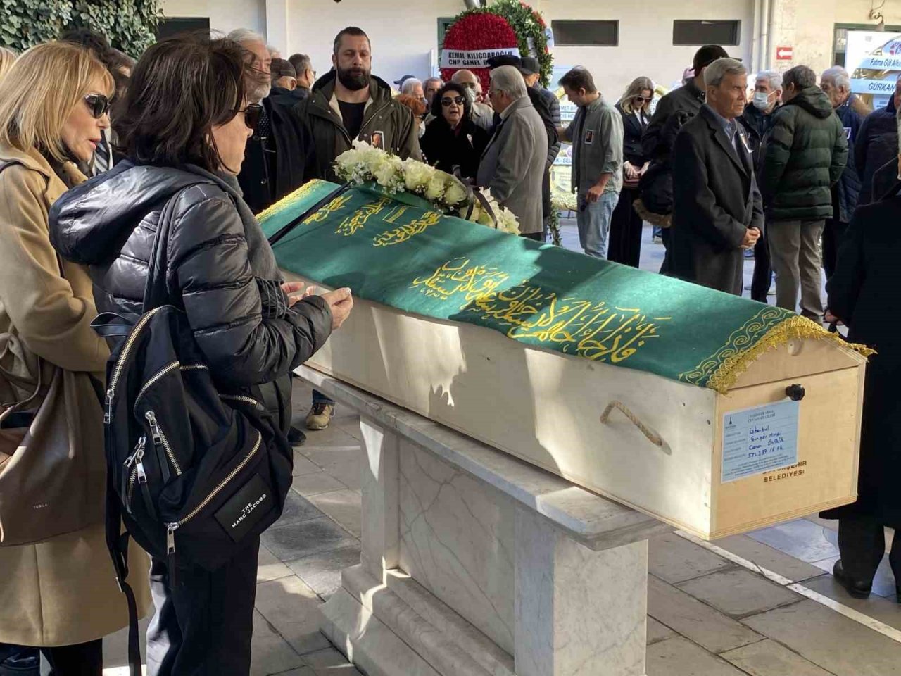 Güngör Mengi son yolculuğuna uğurlandı