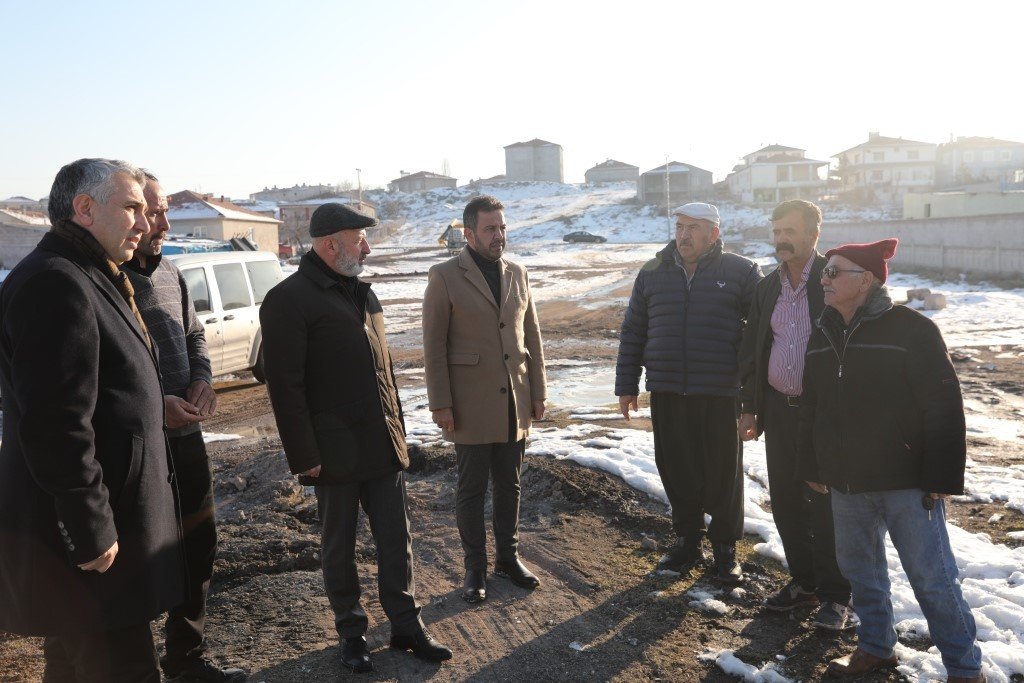 Başkan Çolakbayrakdar; “Bu zor günleri, her birlikte el ele gönül gönüle aşacağız”