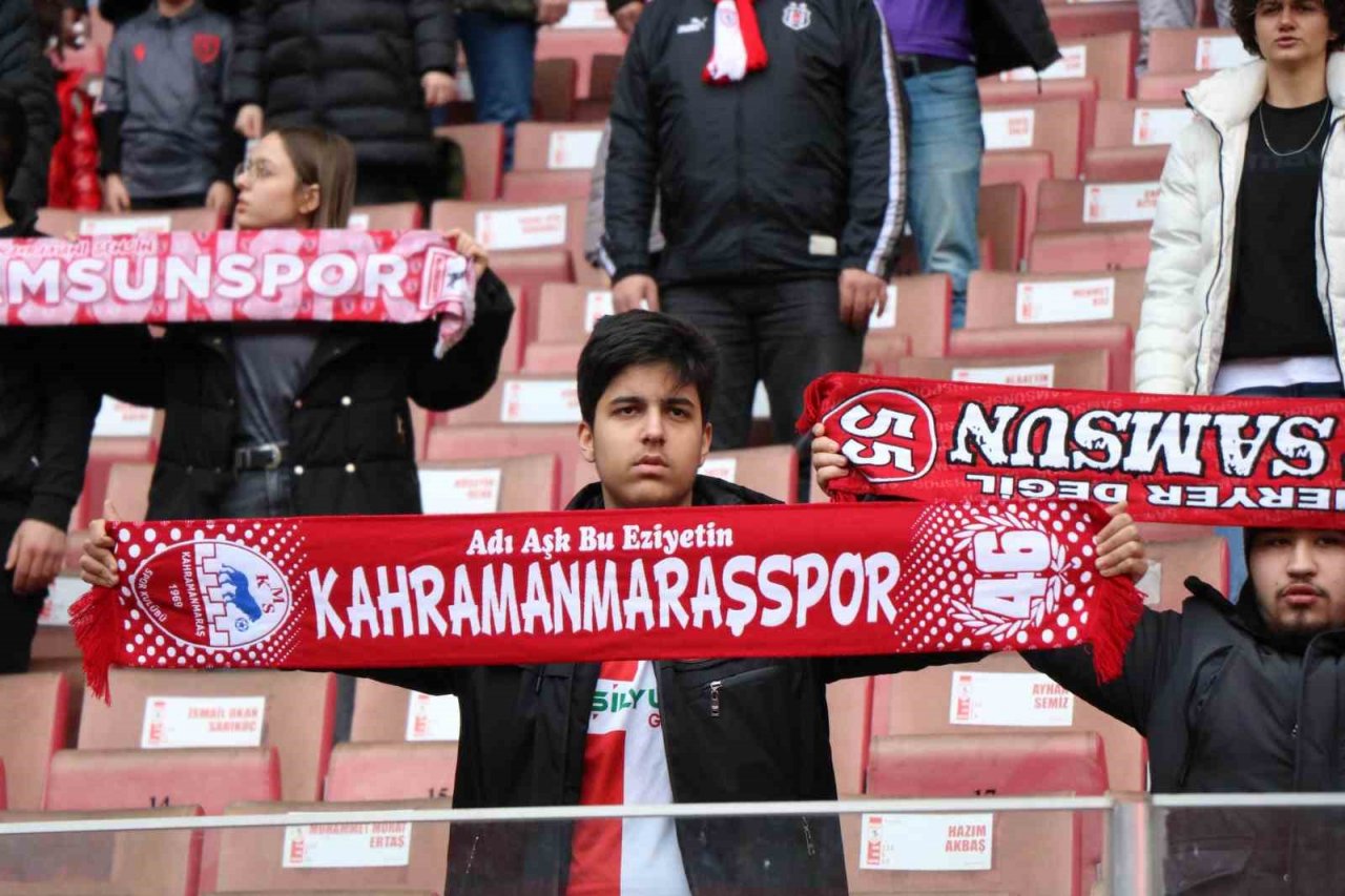 Samsunspor ile 52 Orduspor FK, depremzedeler için karşılaştı