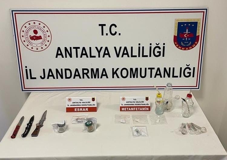 Antalya’da 27 kilogram esrar ele geçirildi