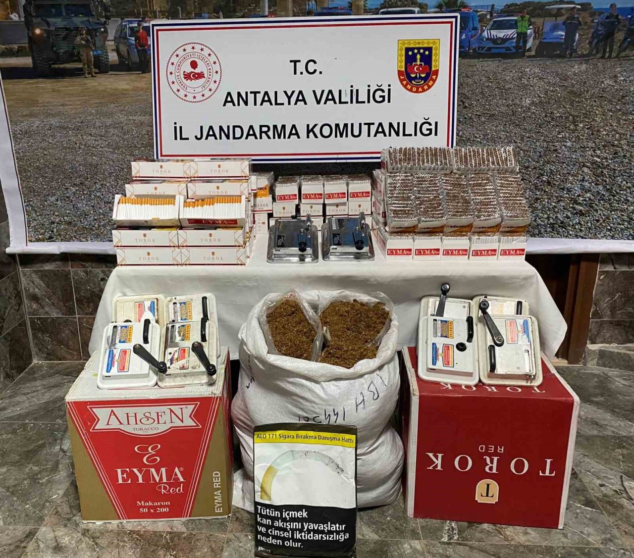 Antalya’da 27 kilogram esrar ele geçirildi