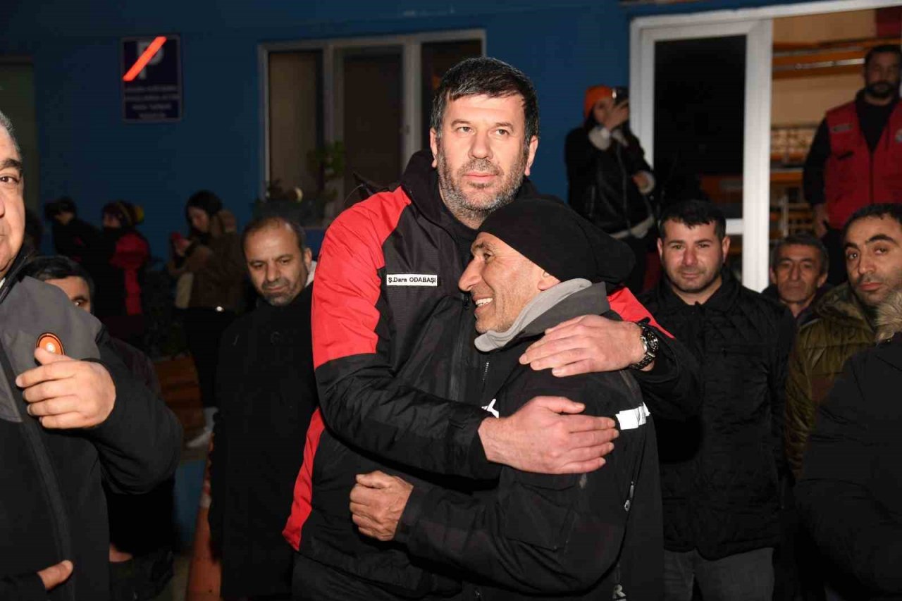 BAK Kadıköy görevini tamamlayarak afet bölgesinden döndü