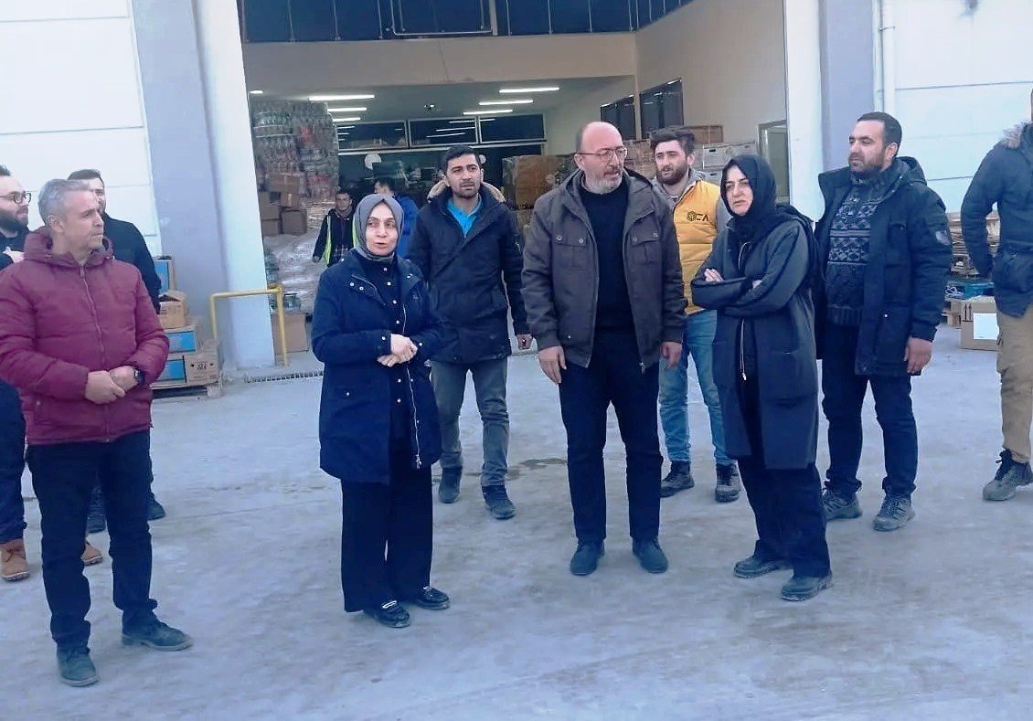 Cumhurbaşkanı Başdanışmanı Orhan ve Genel Başkan Yardımcısı Usta Kütahya Koordinasyon Merkezi’nde