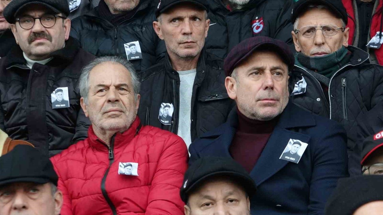 Ahmet Suat Özyazıcı için tören düzenlendi