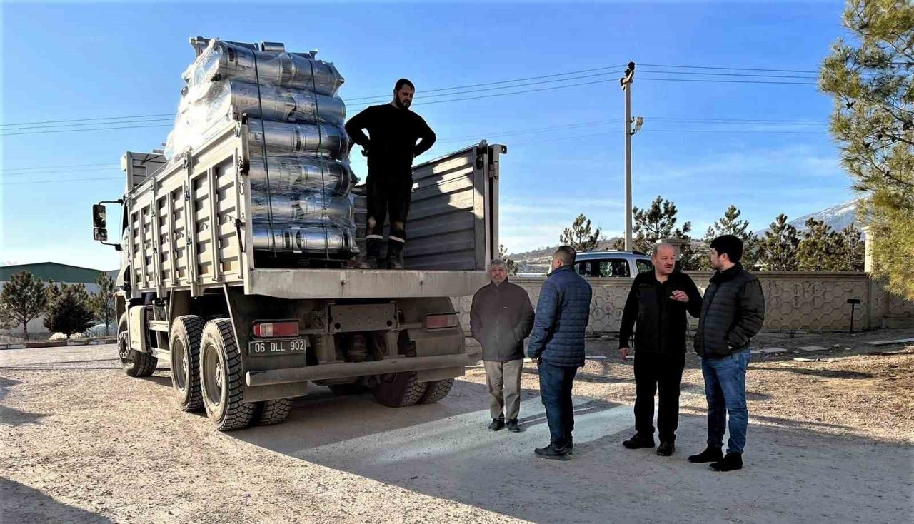 Kütahya OBM, deprem bölgesindeki vatandaşların acil ihtiyaçları için desteğini sürdürüyor
