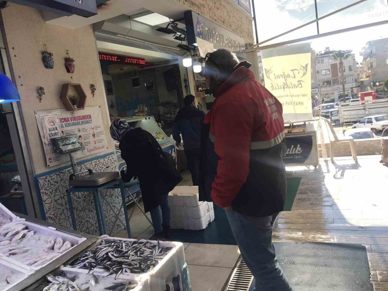 Didim’de balık satış noktaları denetlendi