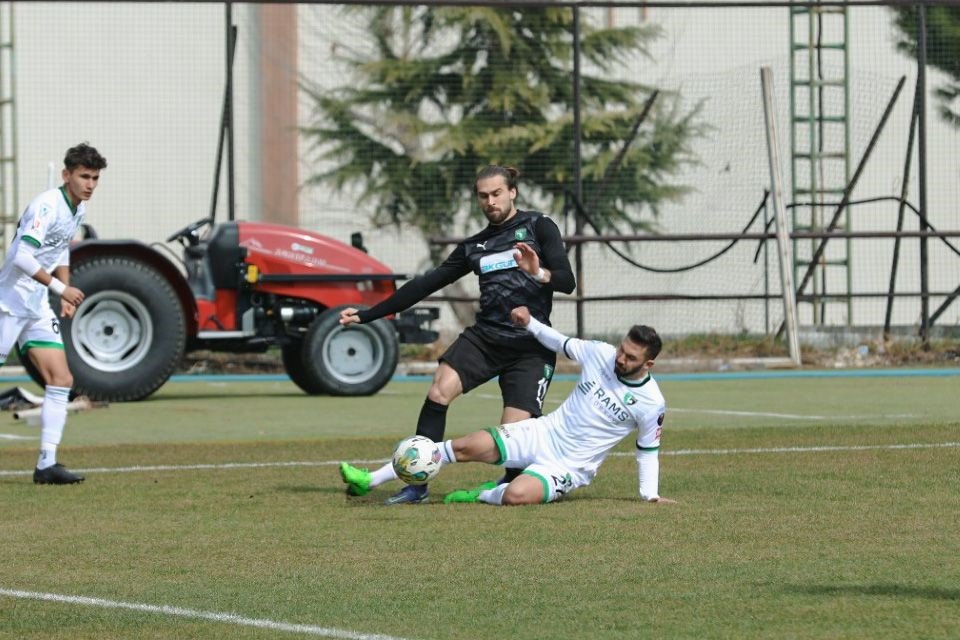 Altaş Denizlispor: 5 - Efeler 09 SFK: 3