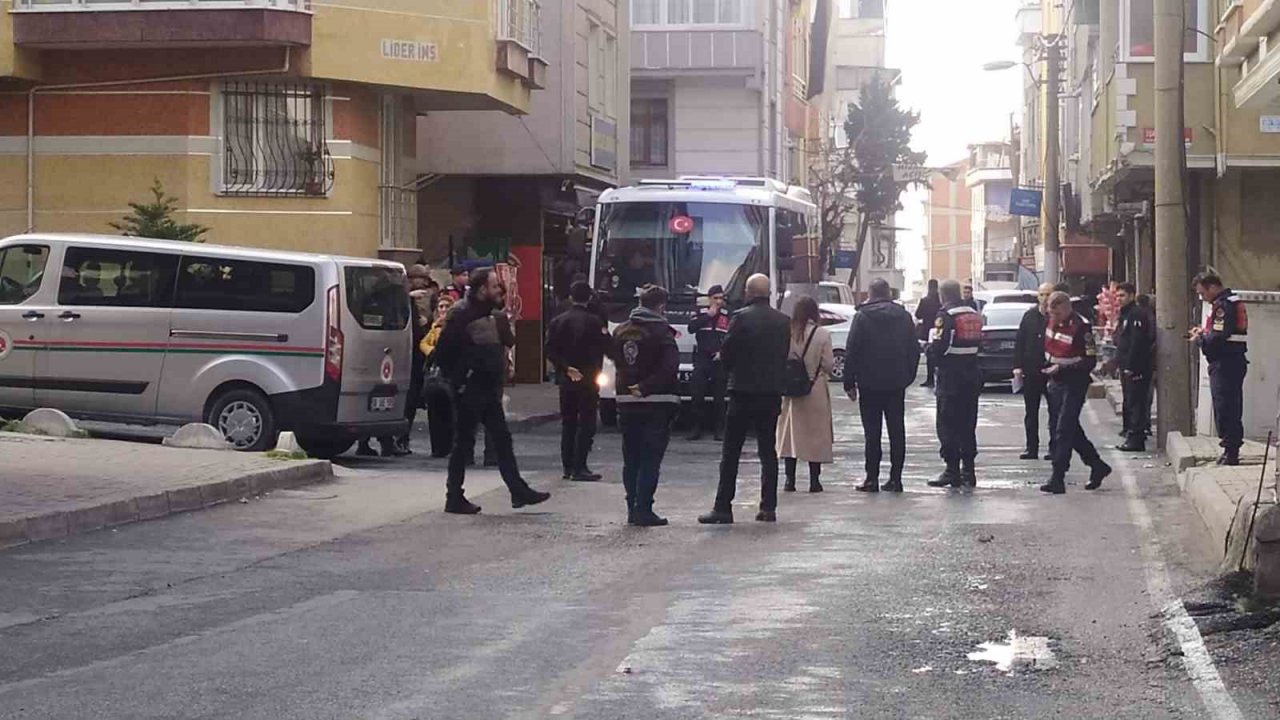 Küçükçekmece’de 2021 yılında 1 kişinin öldüğü çatışmanın olay yeri keşfi yapıldı