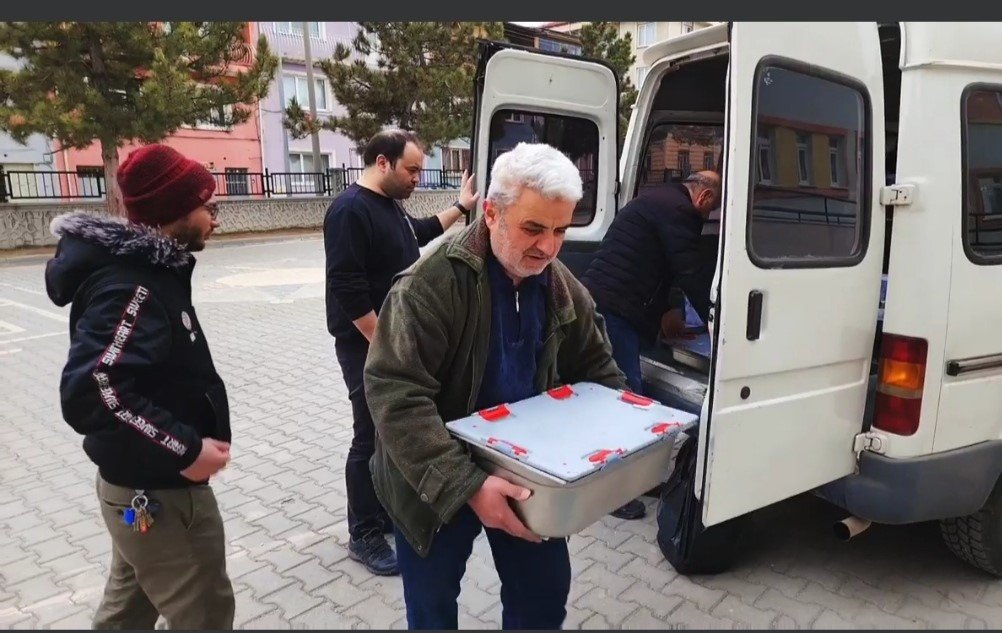 Kütahya’da ana sınıfı öğrencilere ücretsiz yemek uygulamasına başlandı