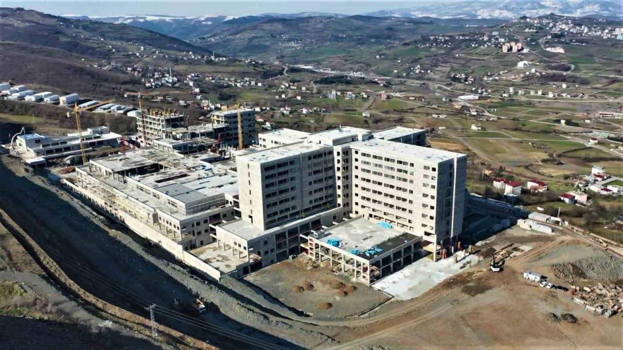 Samsun Şehir Hastanesi’nin kaba inşaatı bitmek üzere