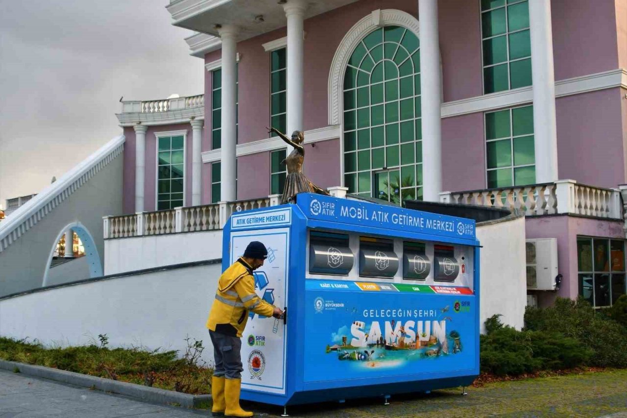 Başkan Demir: "Atık deyip geçmememiz gerekiyor"