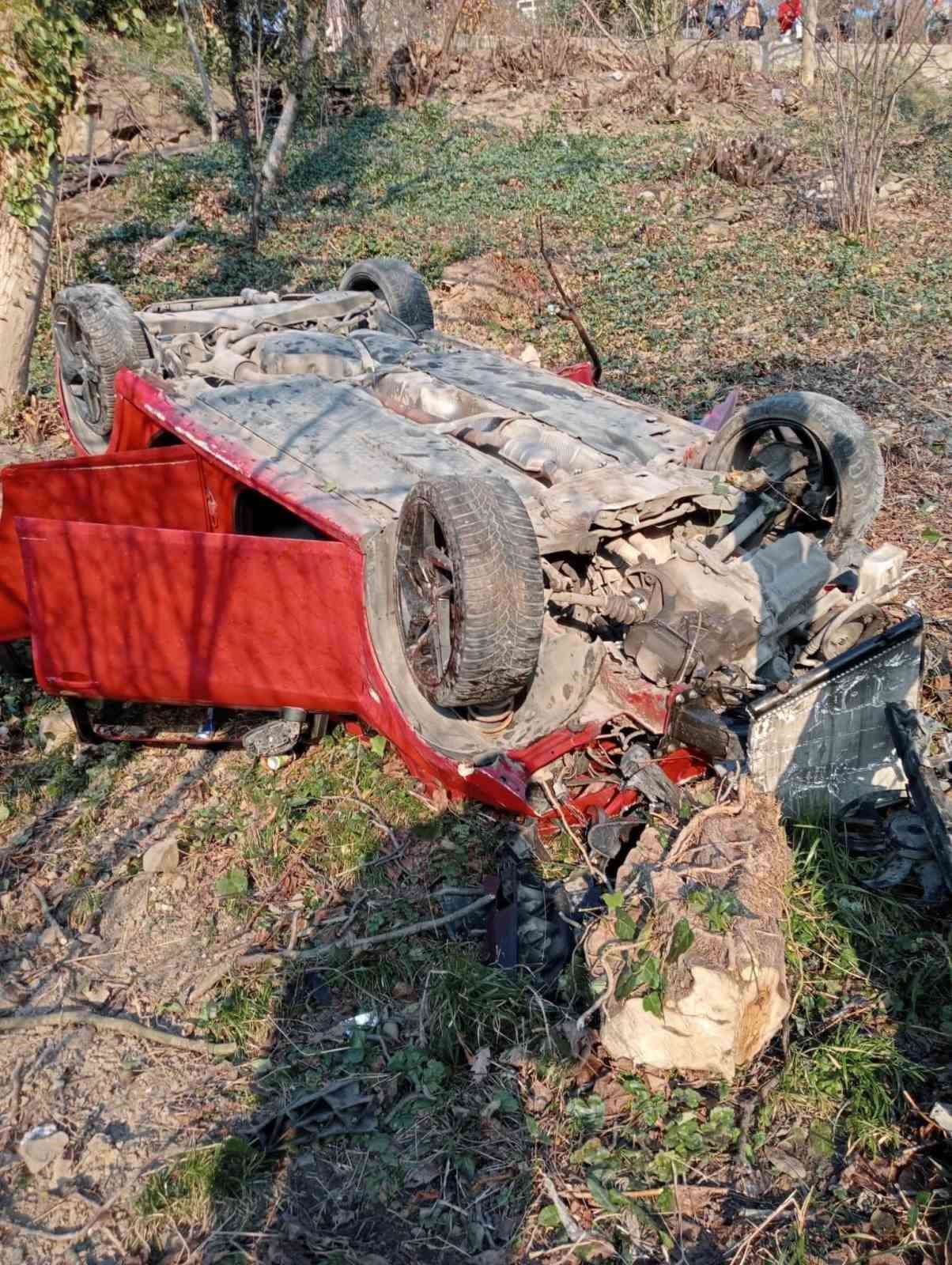 50 metreden ormanlık alana uçtu