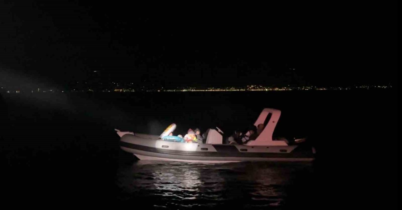 20 düzensiz göçmen kurtarıldı, 48’i yakalandı