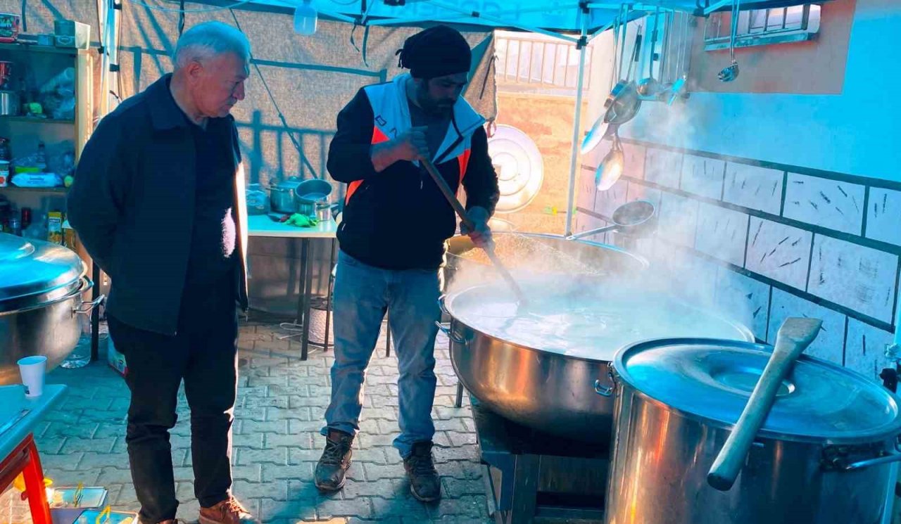 Başkan Yılmaz, Kahramanmaraş deprem bölgesinde