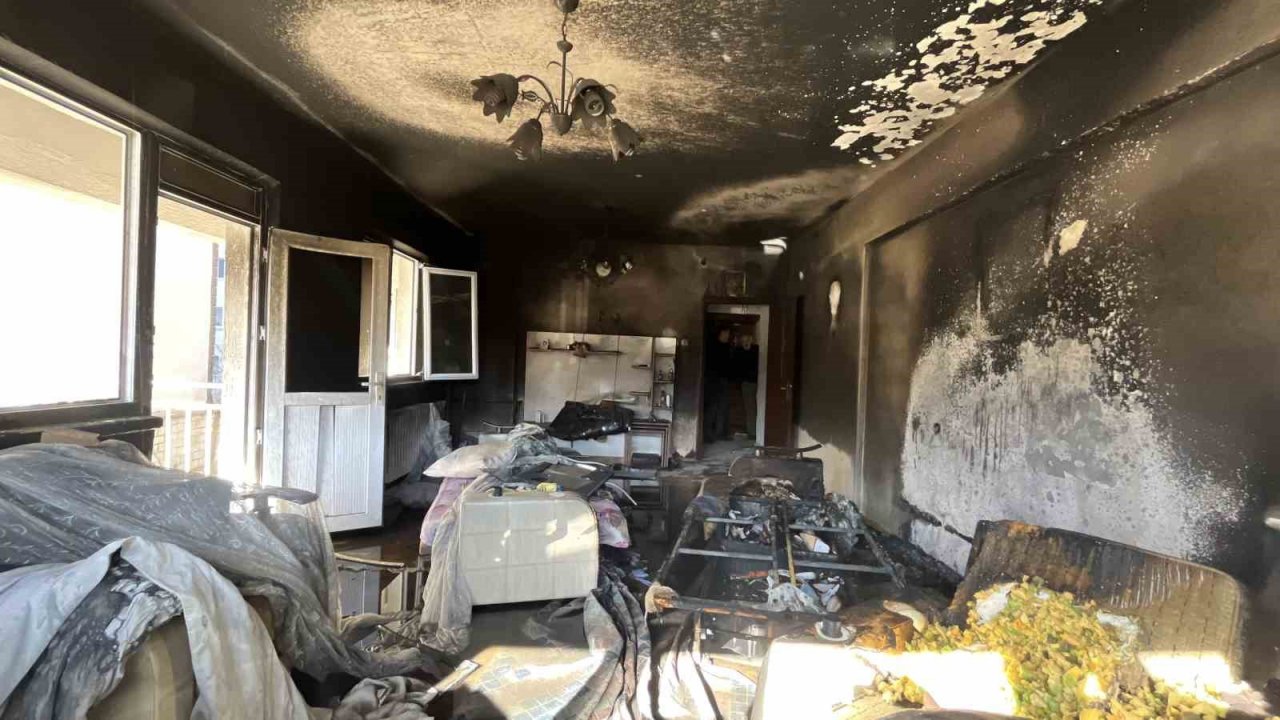 Eskişehir’de ev yangını, 1 ölü