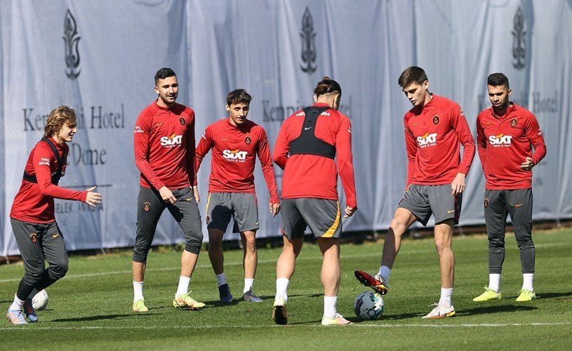 Galatasaray’da hazırlıklar sürüyor