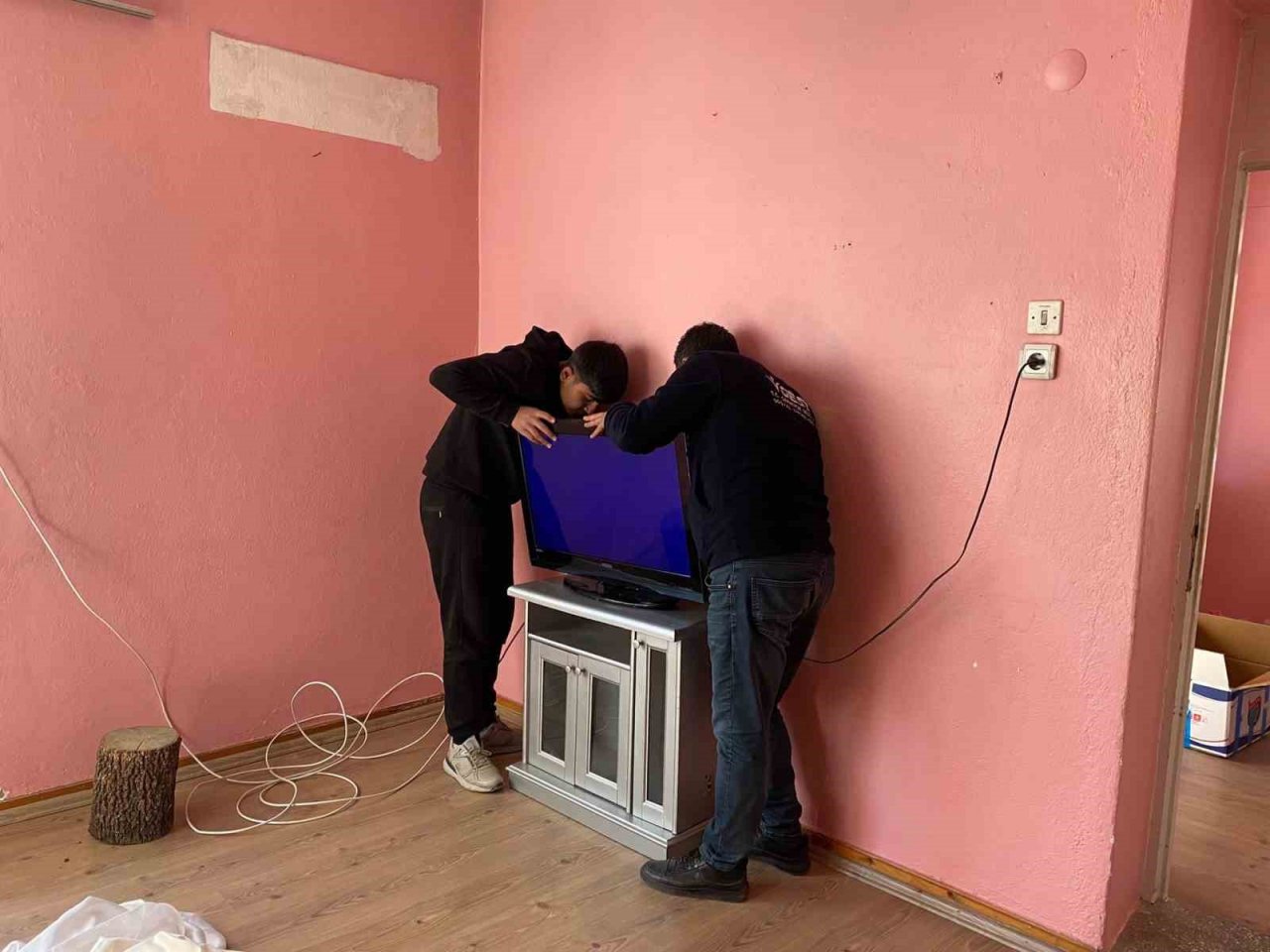 Germencik Belediye Başkanı Öndeş: "Depremzede vatandaşlarımız başımızın tacı"