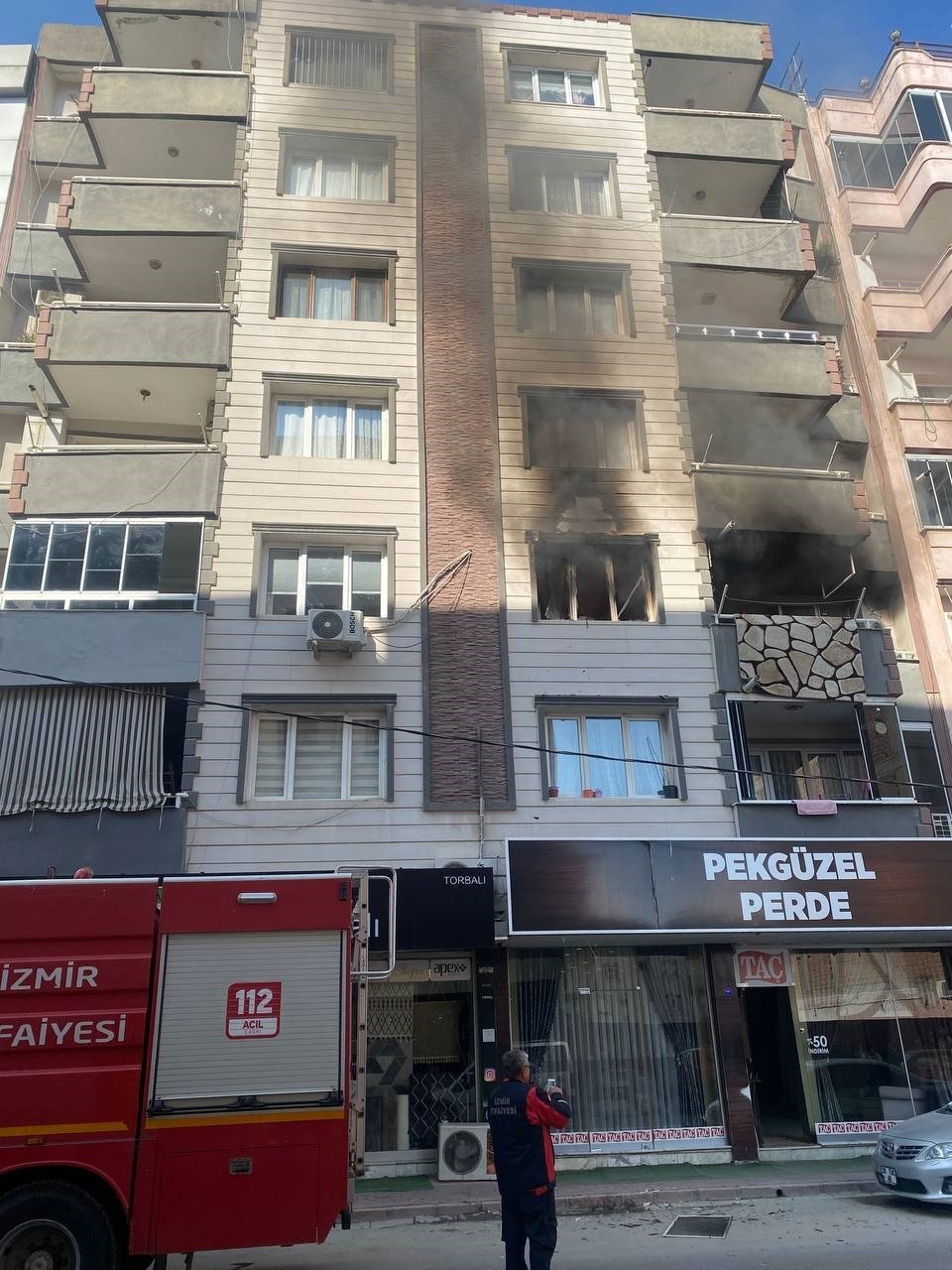 Torbalı’da korkutan ev yangını