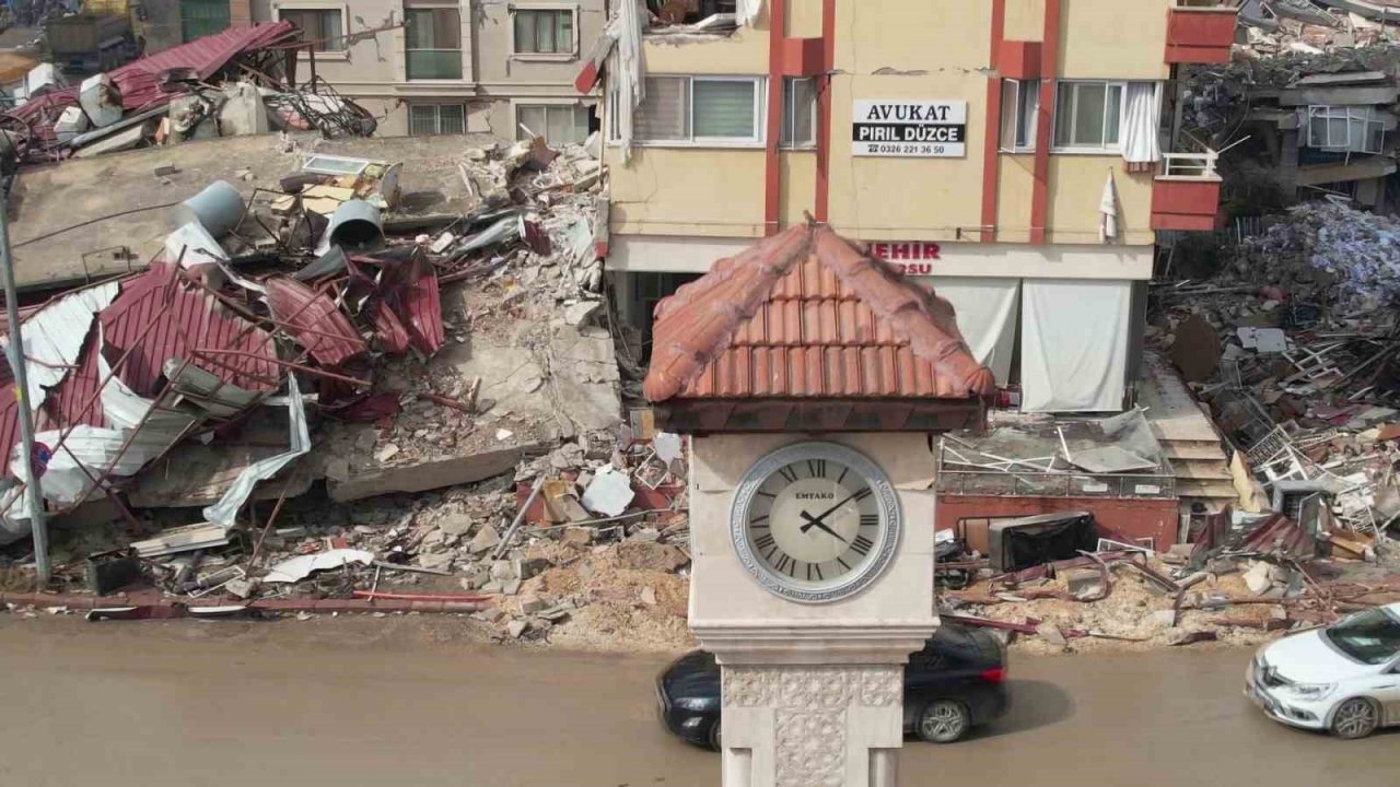 Hatay’da zamanı durduran deprem