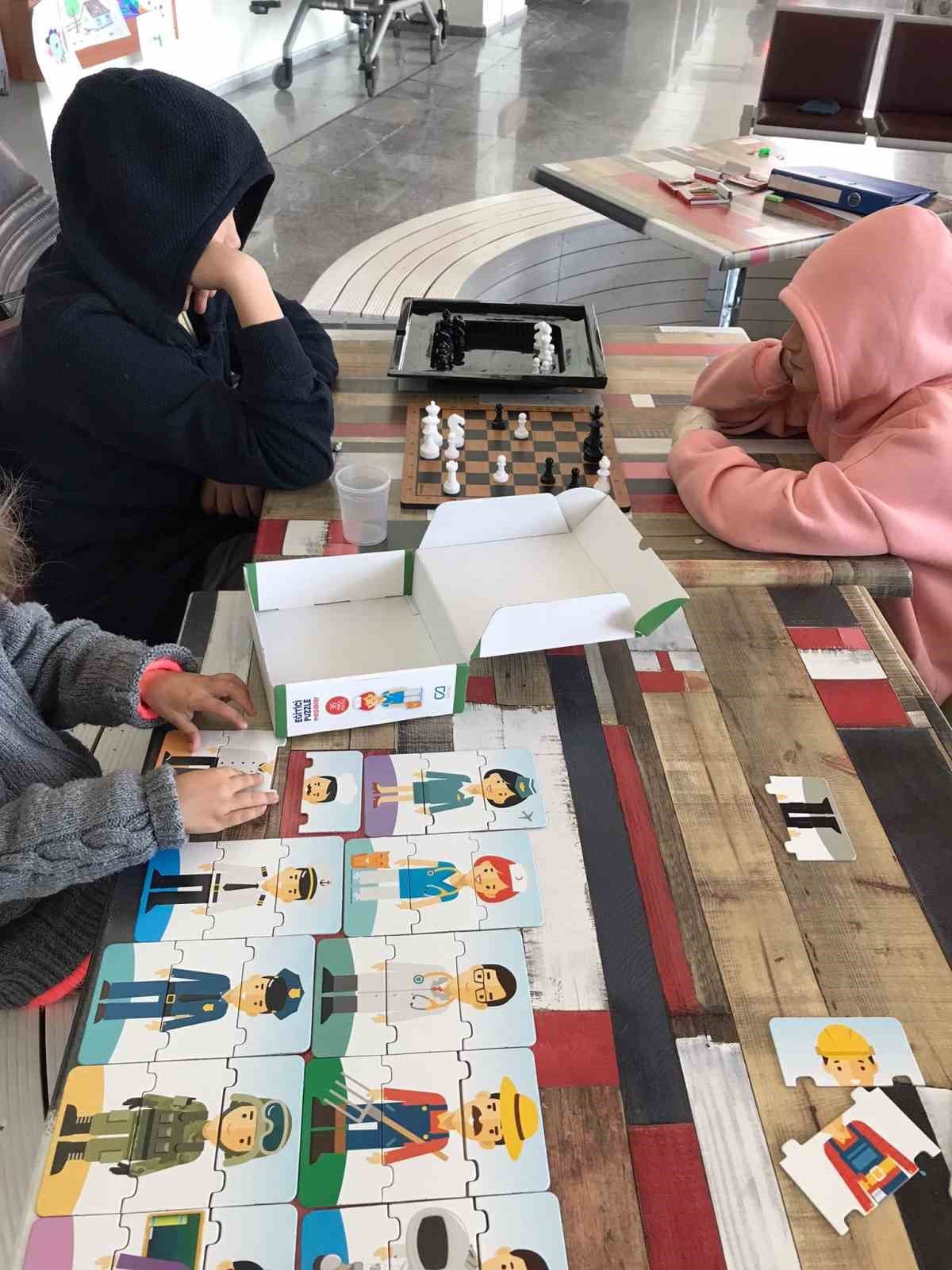 Kahramanmaraş’ta hastanede kalan çocuklara yönelik etkinlikler düzenleniyor