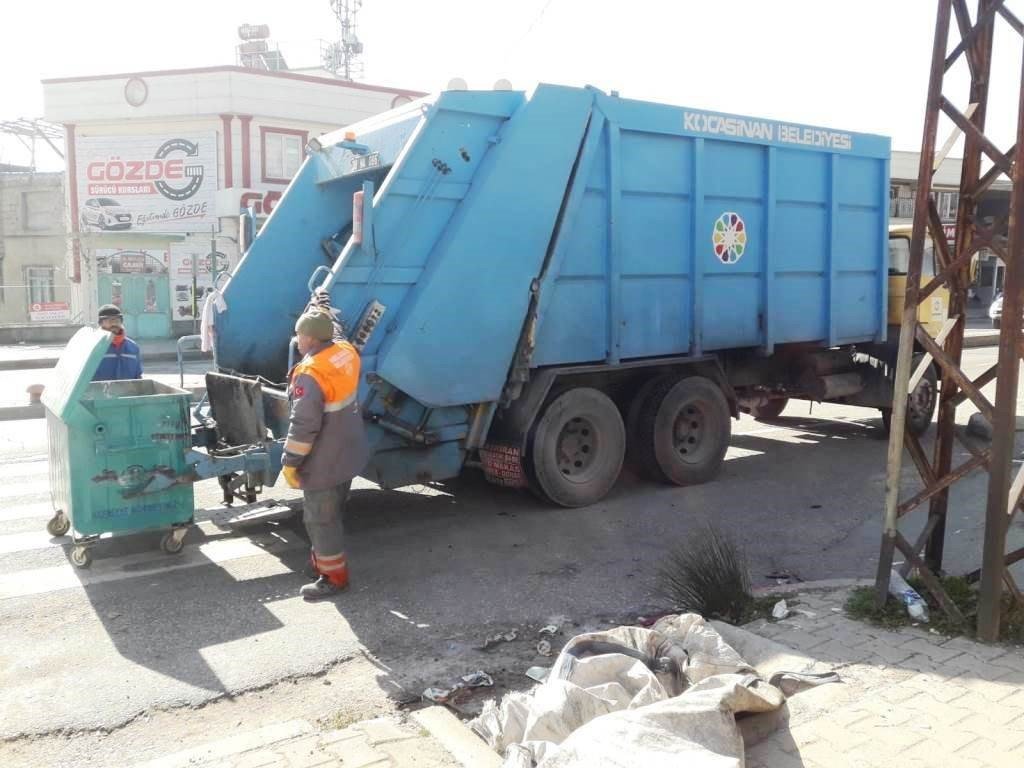 Başkan Çolakbayrakdar: "Her şartta depremzede kardeşlerimizin yanındayız"