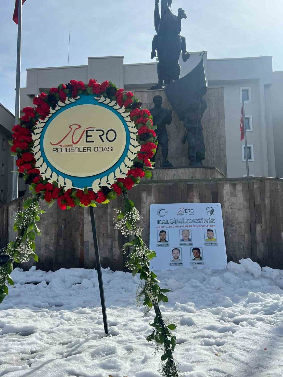 Kapadokya’da rehberler, depremde kaybettikleri meslektaşlarını andı