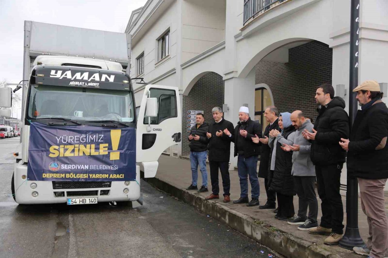 Serdivan’dan deprem bölgesine 23’üncü yardım tırı