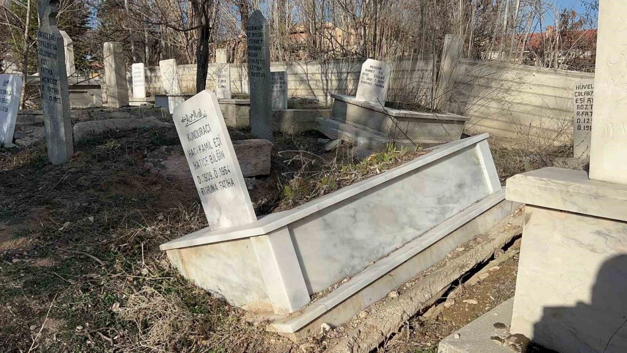 Bu görüntüler deprem bölgesindeki bir kentte değil, Afyonkarahisar’dan