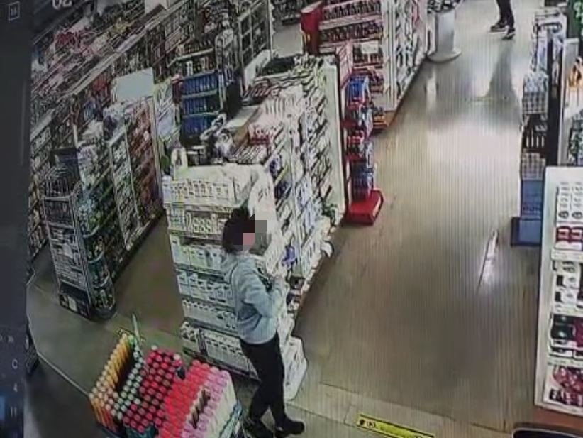 “Kadrolu hırsız” mağaza çalışanlarını canından bezdirdi