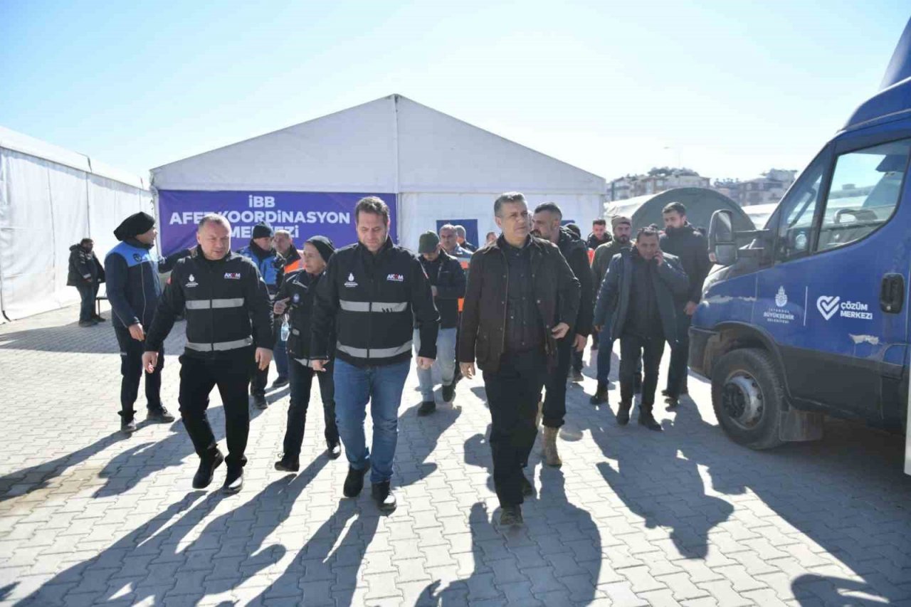 Esenyurt’tan deprem bölgesine 543 bin ihtiyaç malzemesi gönderildi