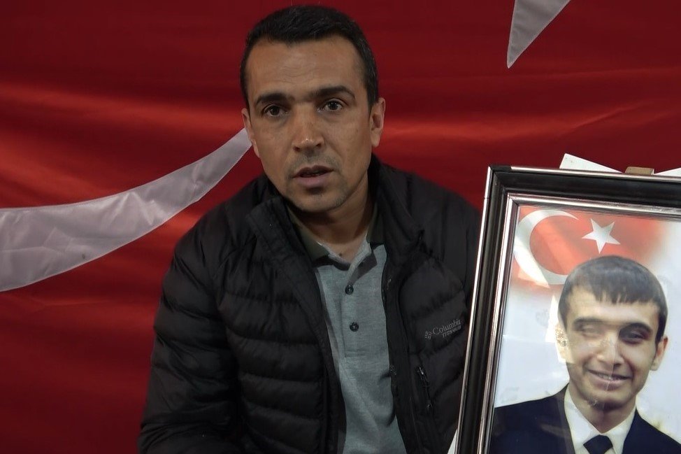 Ailelerin evlat nöbeti kararlılıkla sürüyor