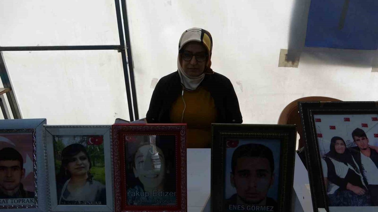 Ailelerin evlat nöbeti kararlılıkla sürüyor