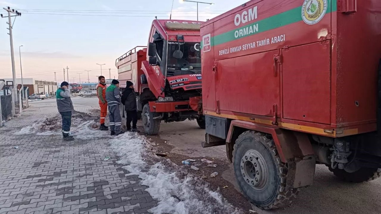 Deprem bölgesinde bozulan araçların imdadına seyyar tamir aracı yetişiyor