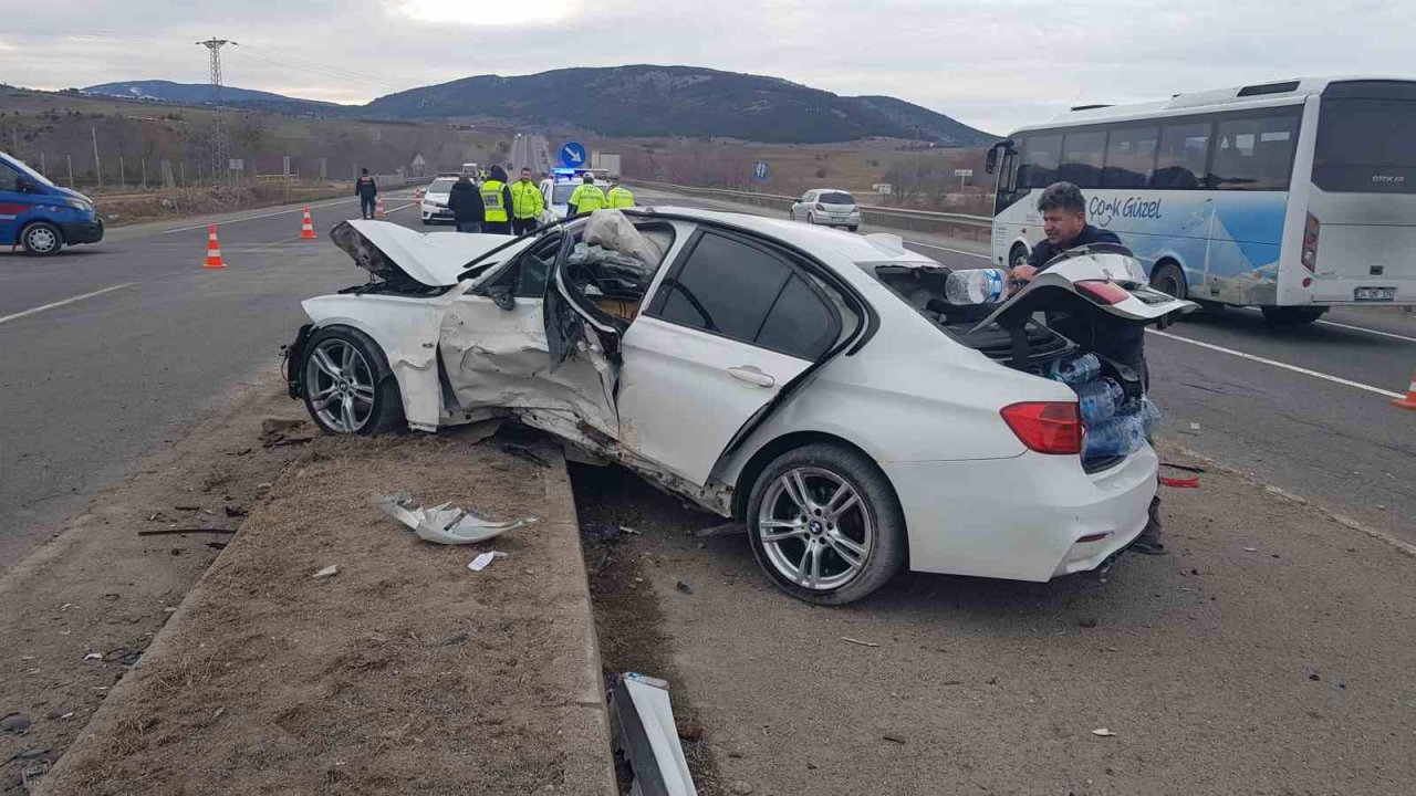 Karabük’te ölümlü kaza güvenlik kamerasına yansıdı