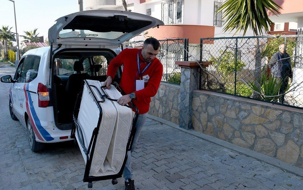 Kuşadası 4 bin 251 depremzedeyi misafir ediyor