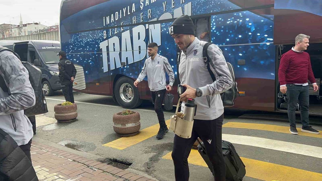 Trabzonspor, tur için İsviçre’ye uçtu