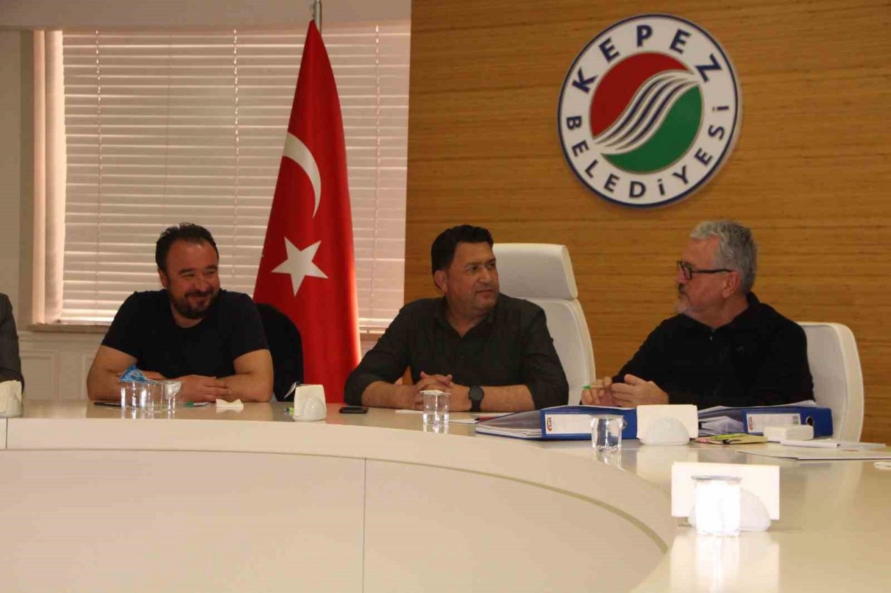 Kepezspor’da görev dağılımı yapıldı