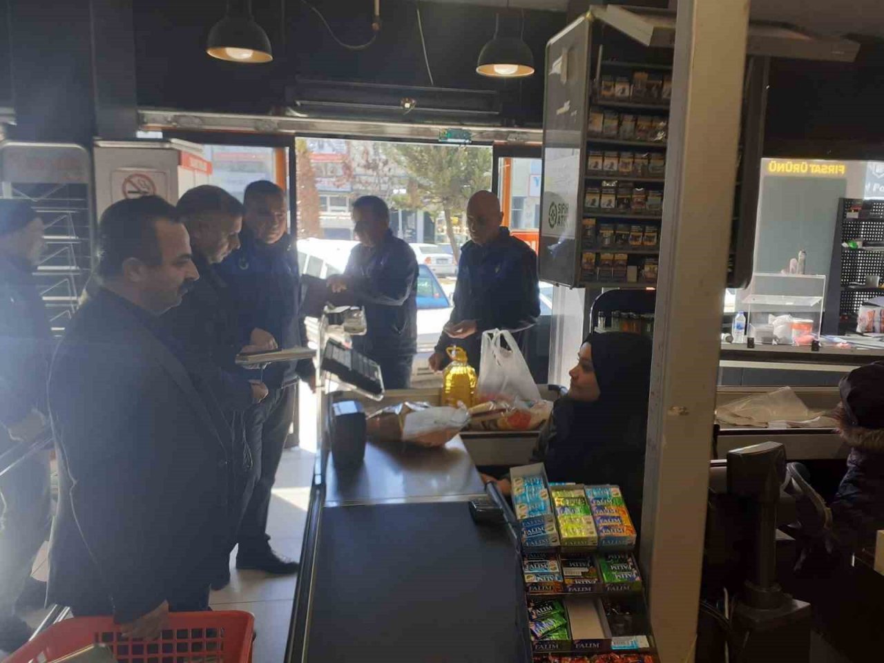 Zabıta ekipleri deprem sonrası işletmelerdeki denetimleri artırdı