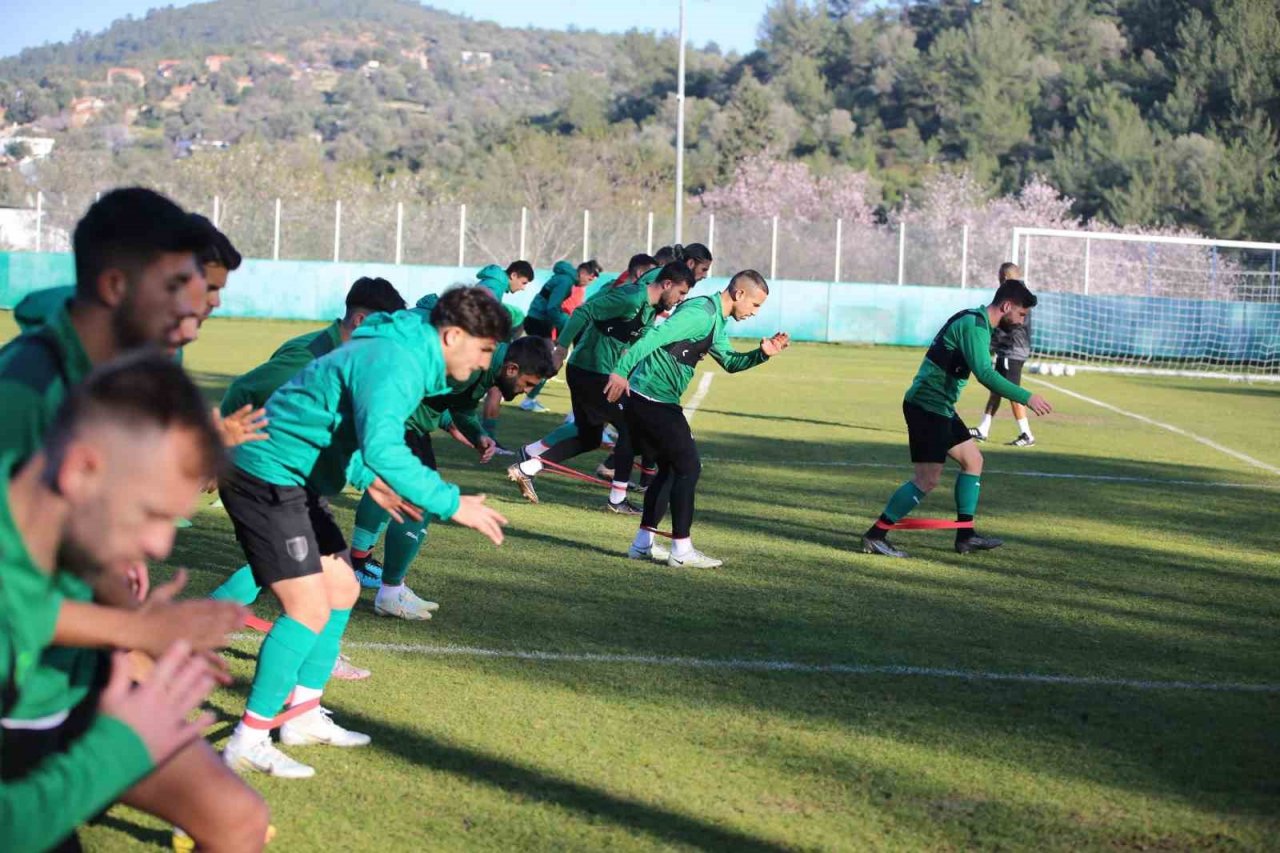 İsmet Taşdemir: "İnşallah bizim için sonucu iyi bir maç olur"