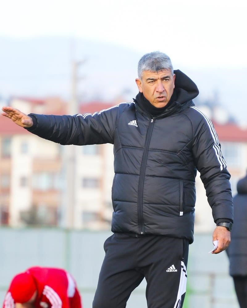 Sait Karafırtınalar’ın yeni adresi Bucaspor 1928 oldu