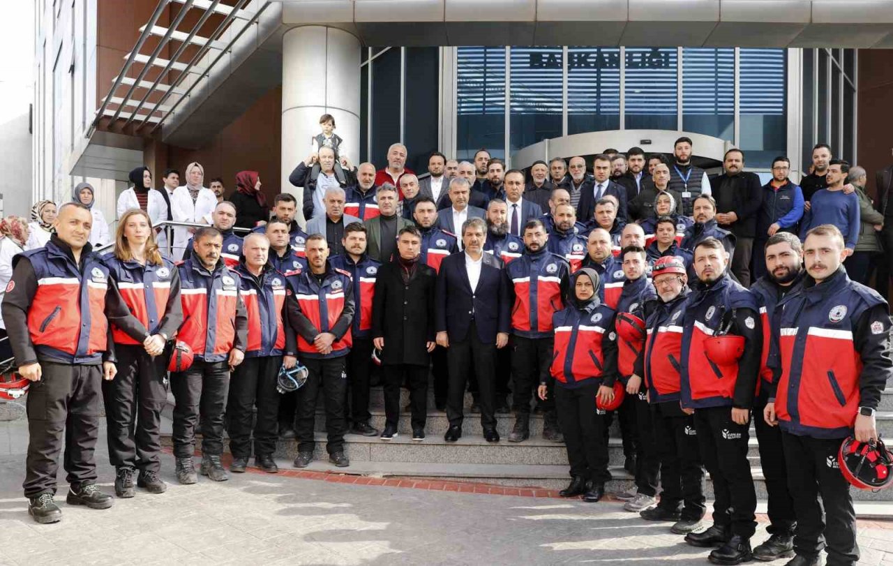 Can kurtaran ESKAT minnetle karşılandı