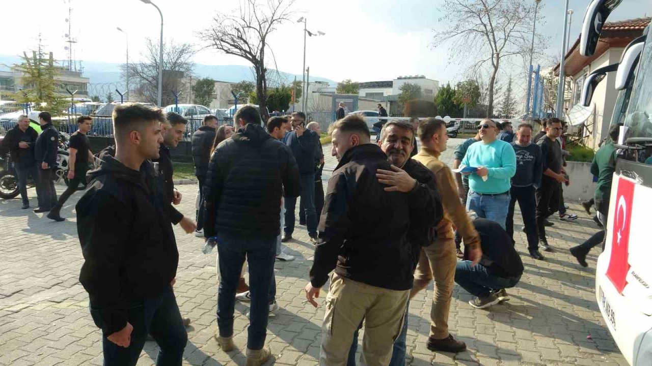 Muğla İl Emniyet Müdürlüğü’nden 150 personel deprem bölgesine uğurlandı
