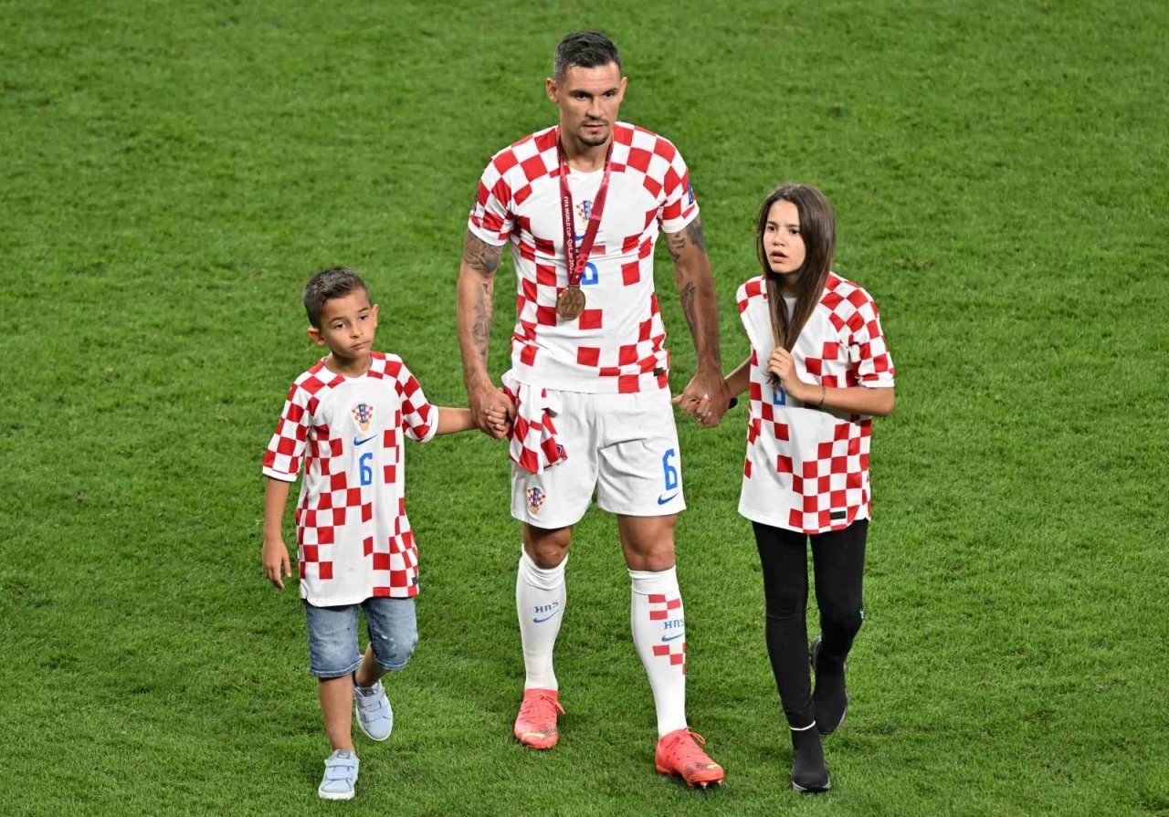 Lovren, Hırvatistan Milli Takımı’nı bıraktı