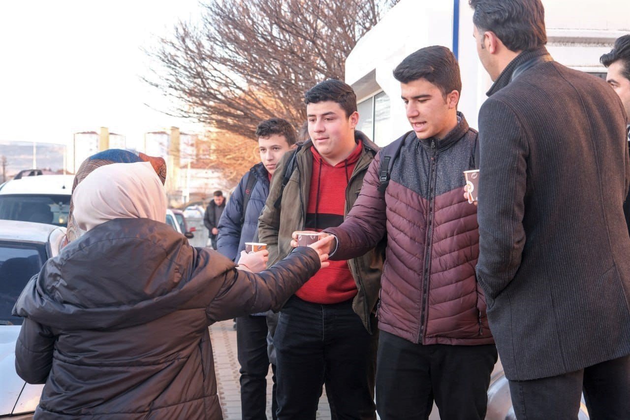 Sorgun’da öğrencilere sıcak çorba ikramı