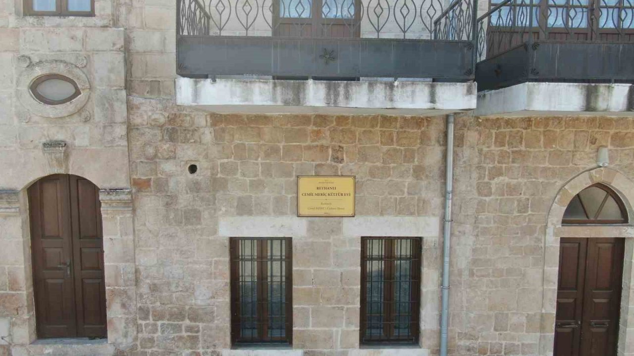 Cemil Meriç’in doğup büyüdüğü ev, depreme dayanarak ayakta kaldı