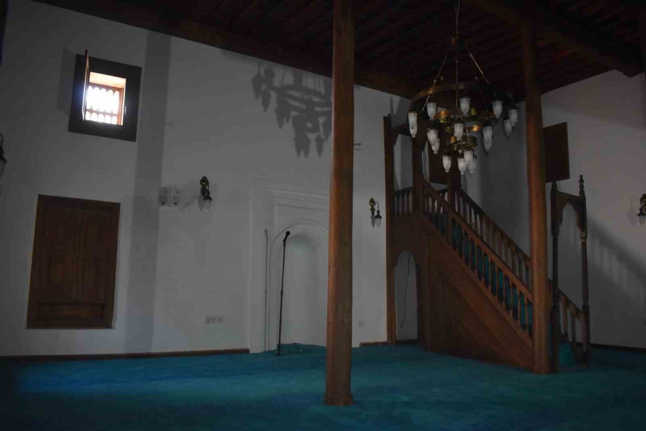Karacasu’da Küçük Arık Camii’nin restorasyonu tamamlandı
