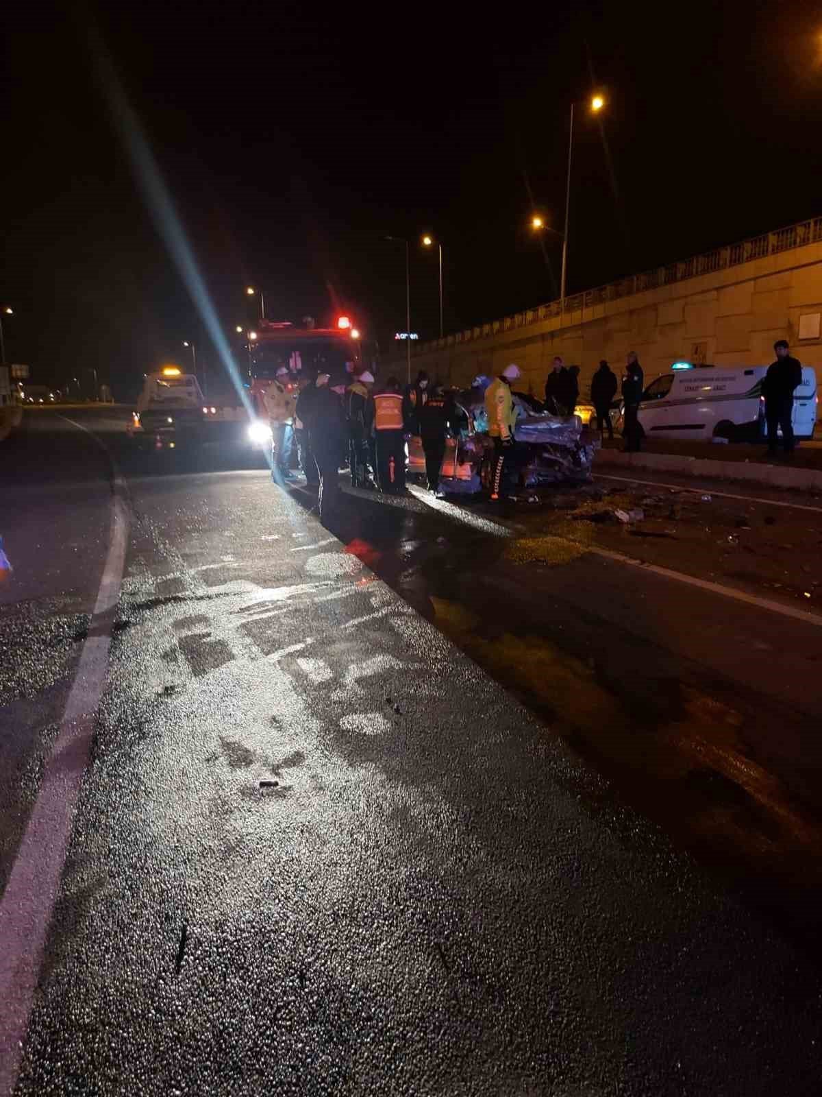 Ailesini depremden kurtardı, kazada öldü