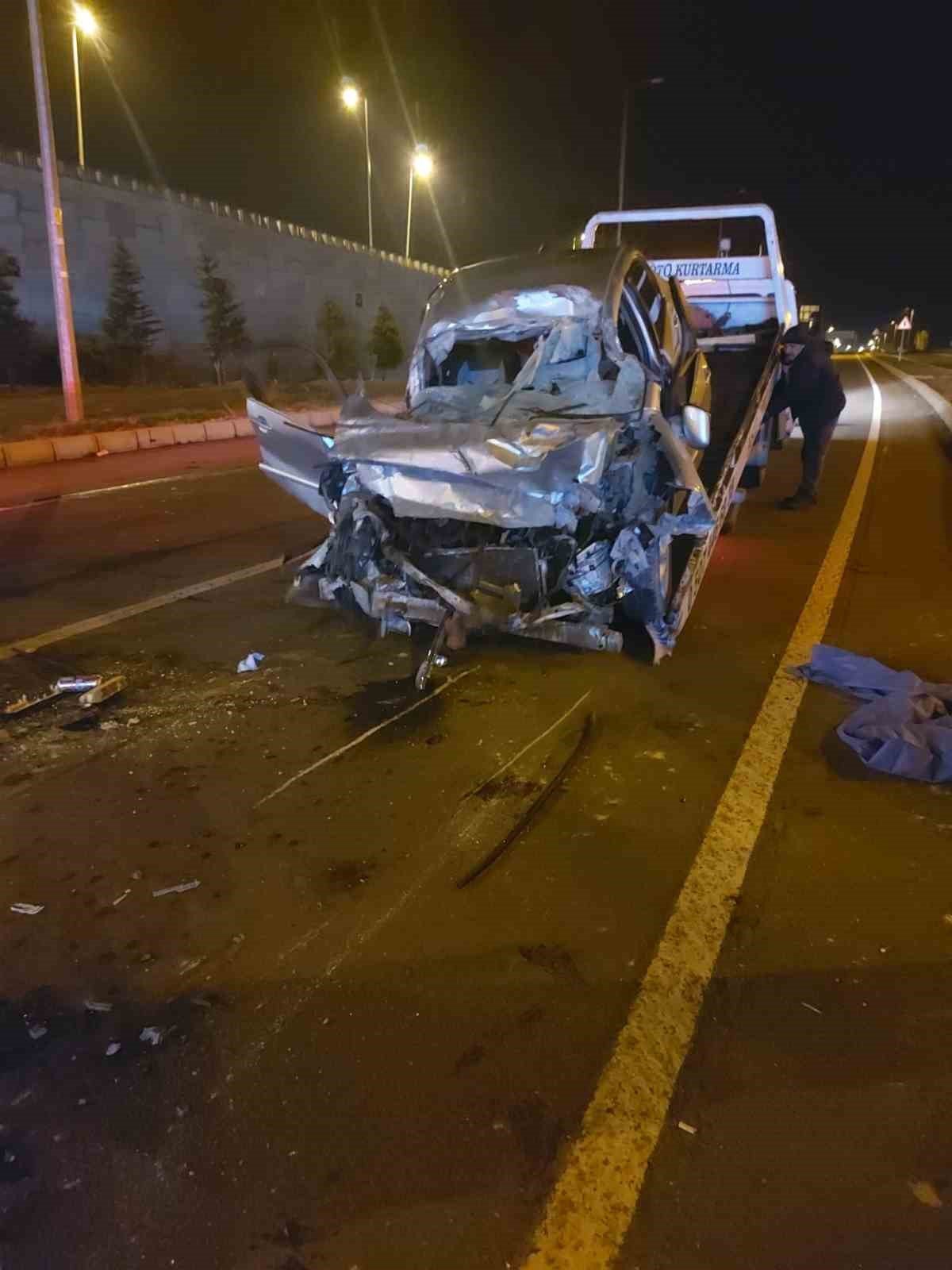 Ailesini depremden kurtardı, kazada öldü