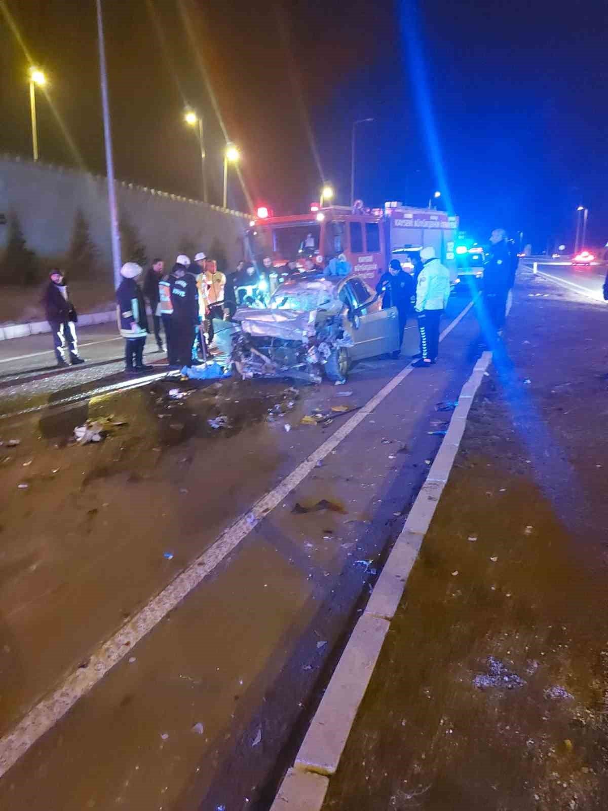 Ailesini depremden kurtardı, kazada öldü