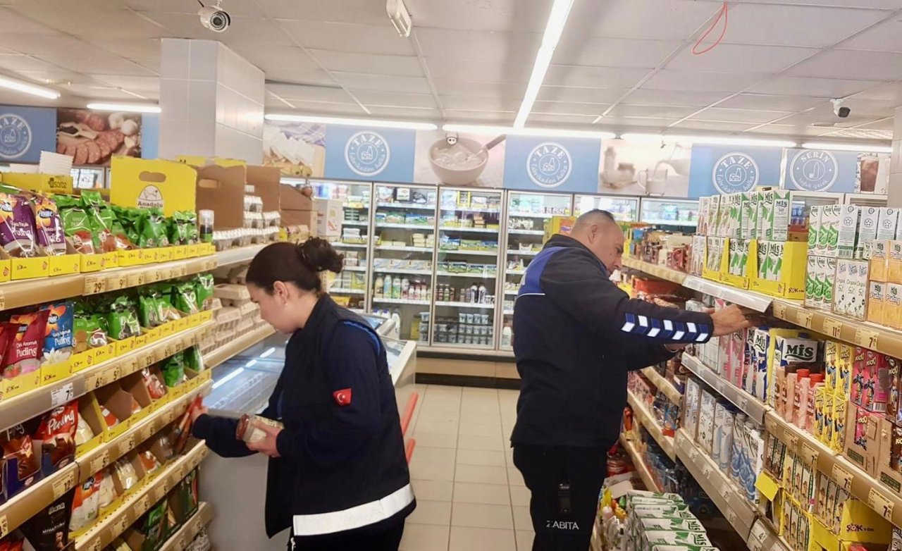 Didim’de zincir marketler denetleniyor